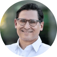 Dr. Marcos Mendonça